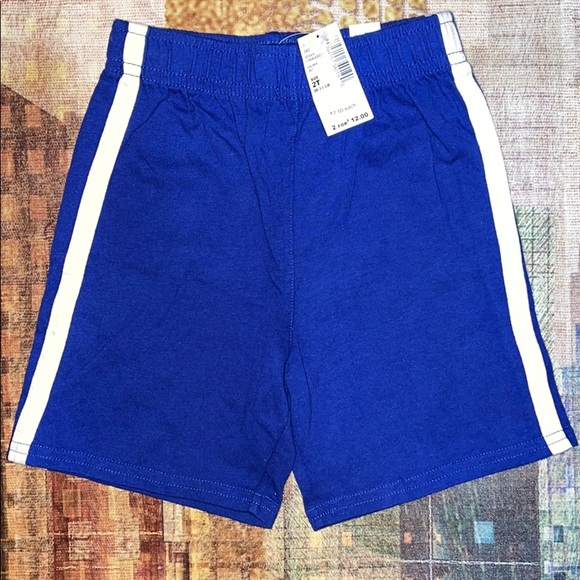 The Children’s Place Short Set - Picture 3 of 4